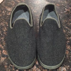 Allbirda wool shoes size 10 -Excellent shape!